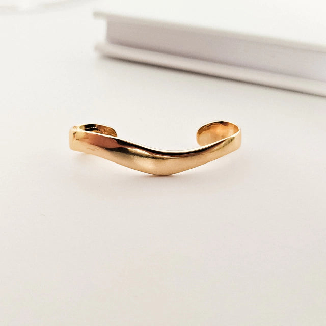 Piercing Transversal Fake Maya Banho Ouro 18k