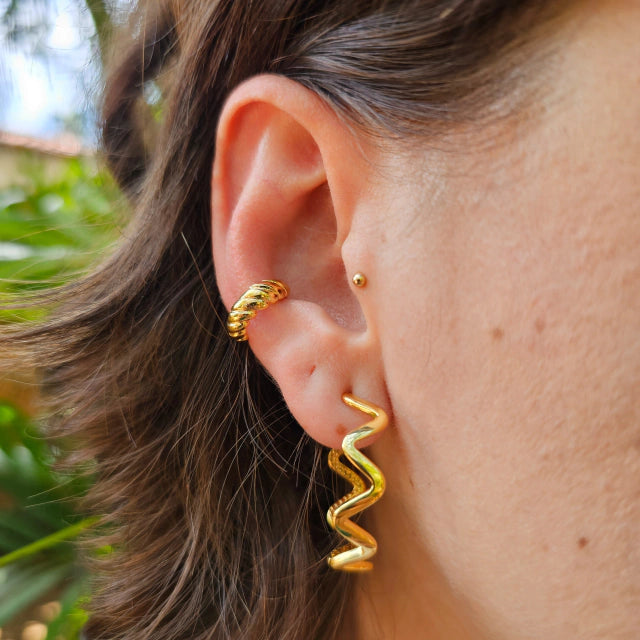 Piercing Fake Nara Croissant Banho Ouro 18k