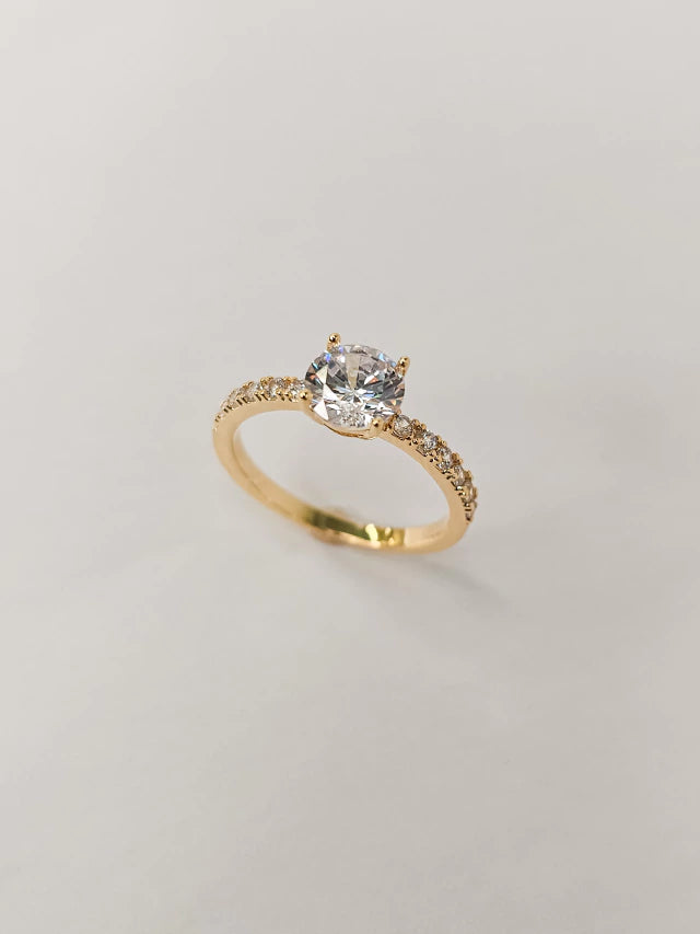 Anel Solitário Cravejado Clara 6mm Banho Ouro 18k