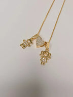 Pingente Menino Cravejado Banho Ouro 18k