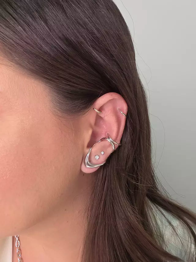 Brinco Ear Hook Orgânico Clara Banho Ródio Branco
