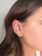 Brinco Ear Hook Orgânico Clara Banho Ouro 18k